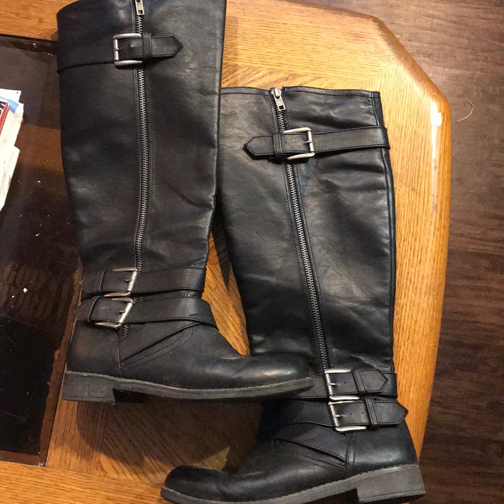 Moto boots